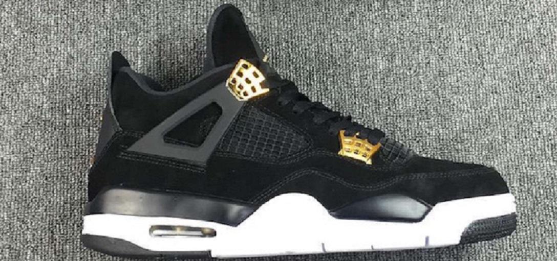 Air Jordan 4 Royalty