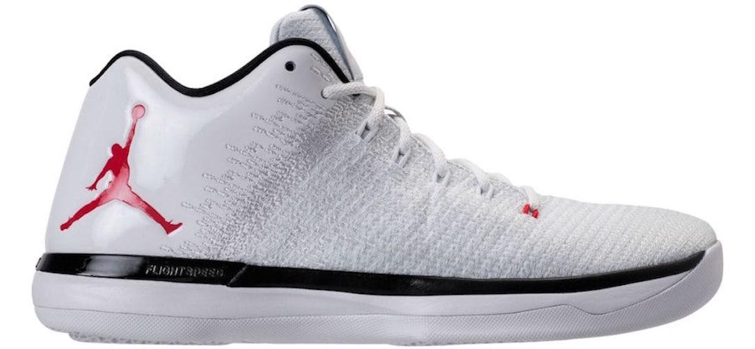 Air Jordan XXX1 31 Low Bulls Home