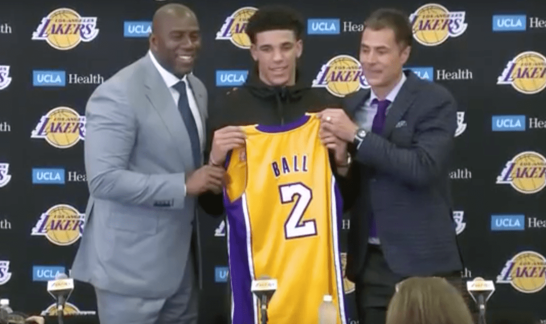 Lonzo Ball Magic Johnson