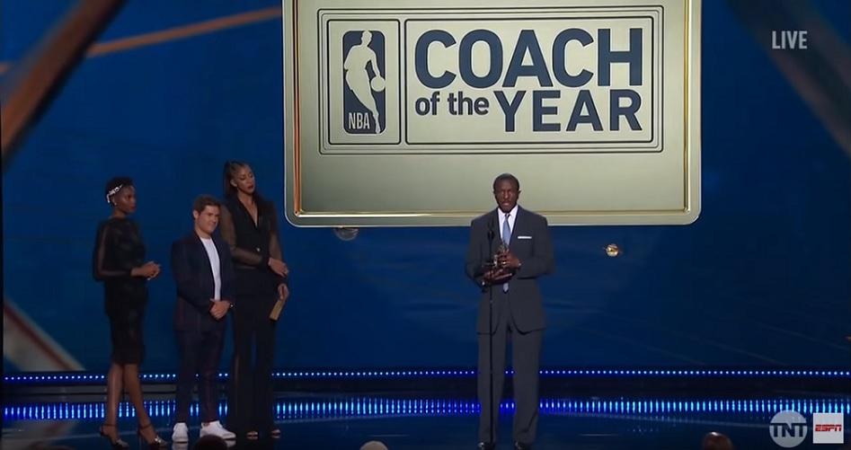 Dwane Casey Coach de l'année