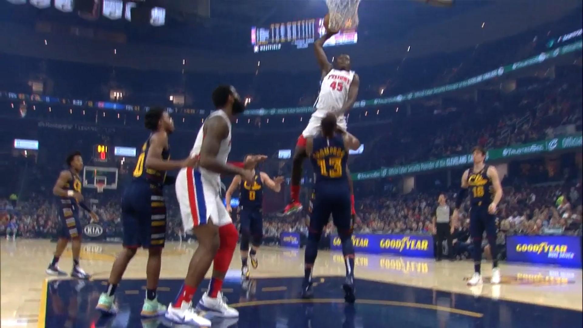 sekou doumbouya dunk