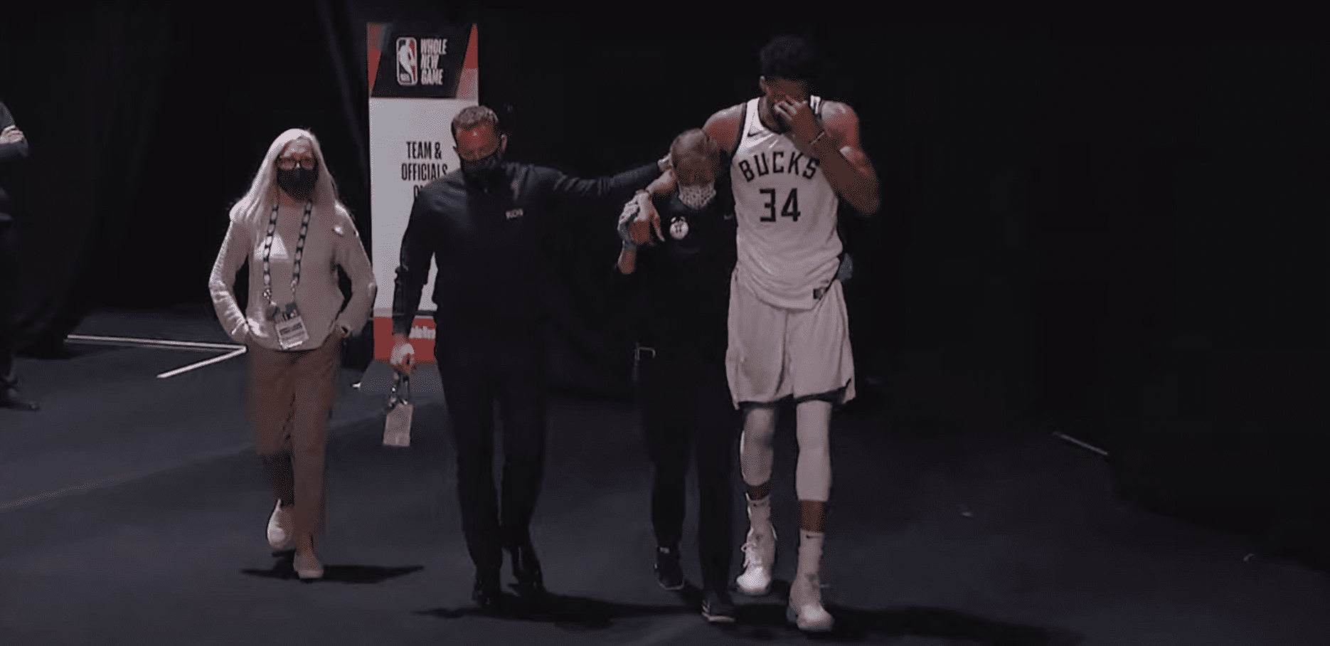 Giannis antetokounmpo blessure