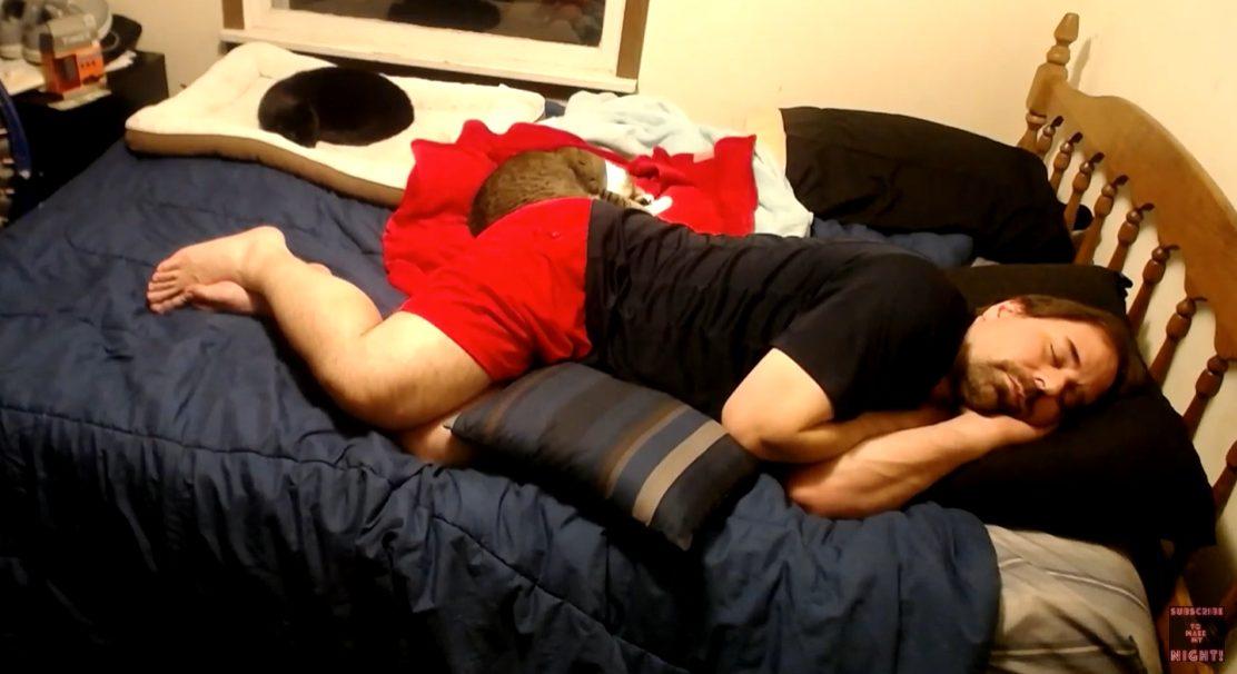 homme qui dort 24 décembre 2020