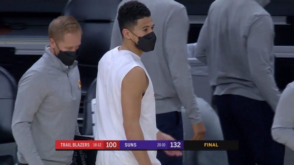 Devin Booker masque 27 septembre 2021