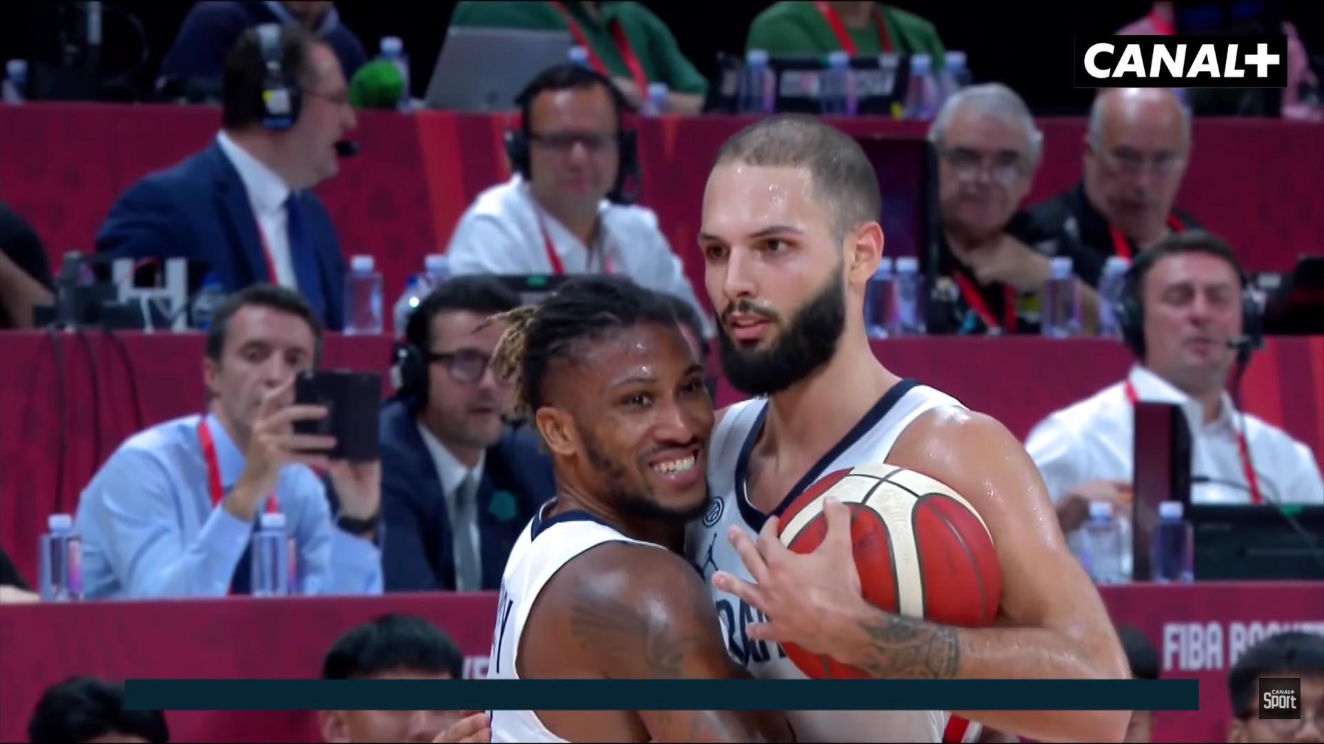 Andrew Albicy Evan Fournier 5 mars 2021