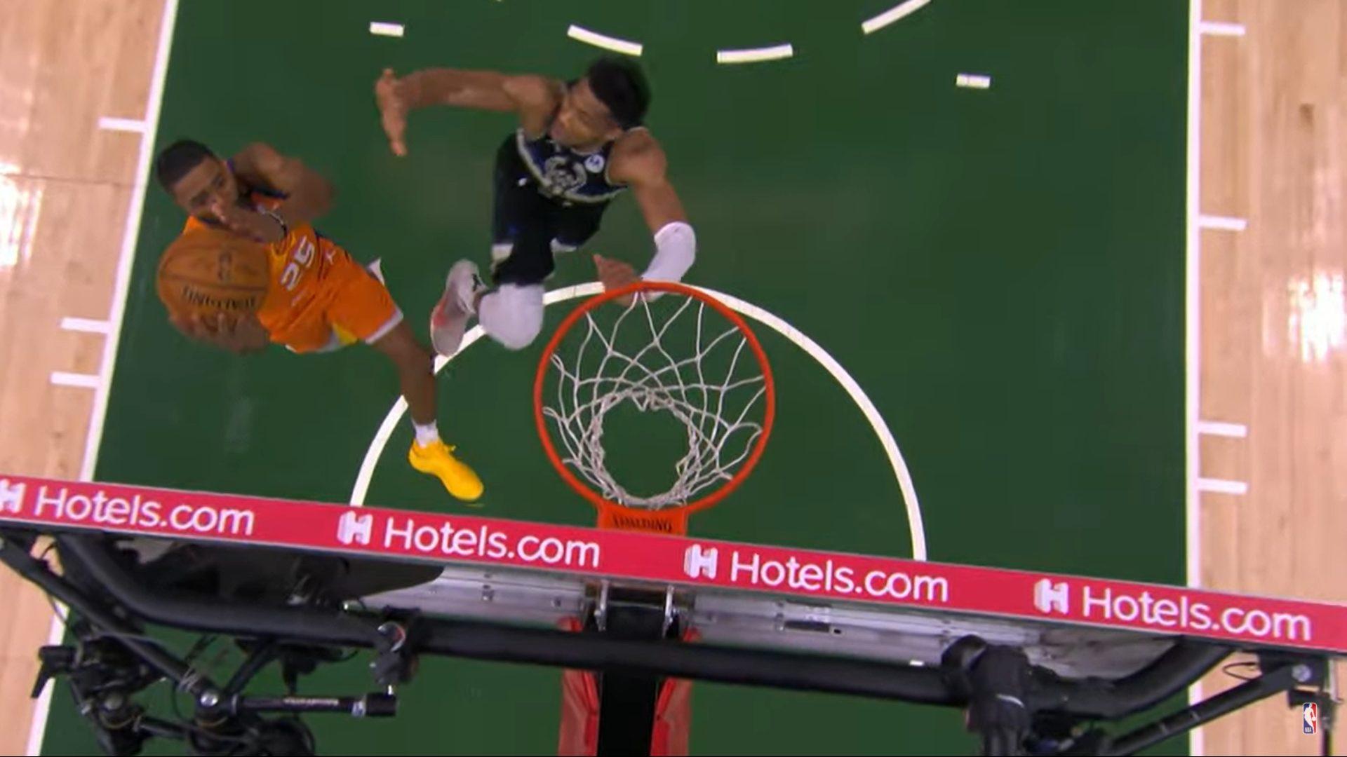 Giannis block 21 juillet 2021