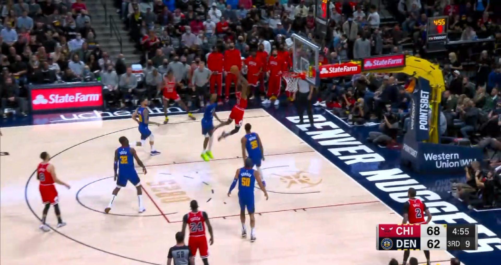 Derrick Jones Jr Top 10 20 novembre 2021