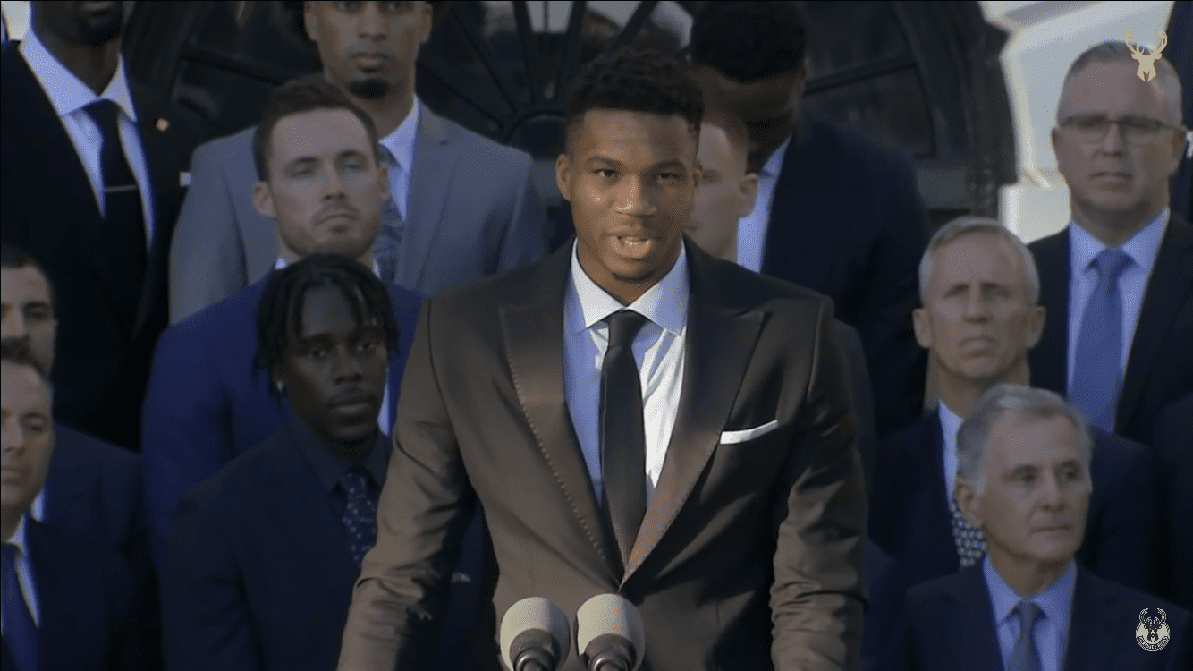 Giannis - Maison Blanche Bucks