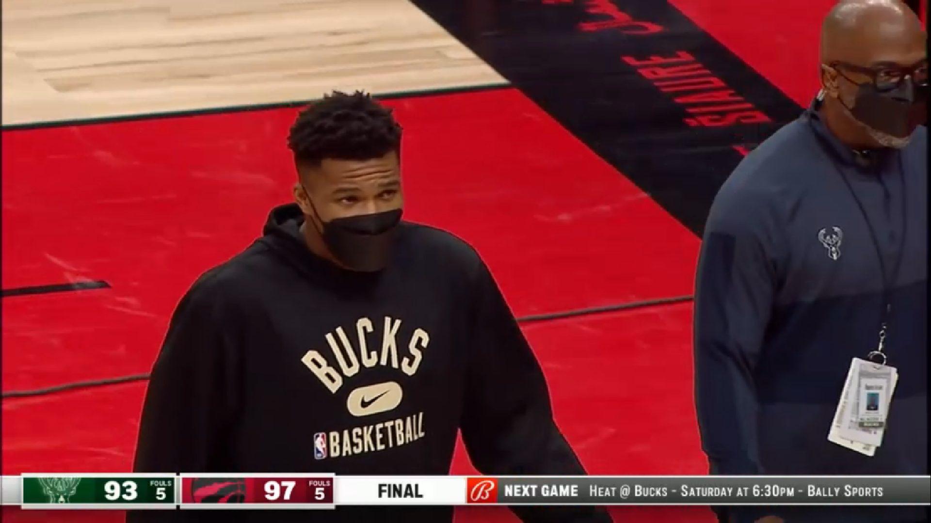 Giannis Antetokounmpo Bucks 3 décembre 2021 résumé