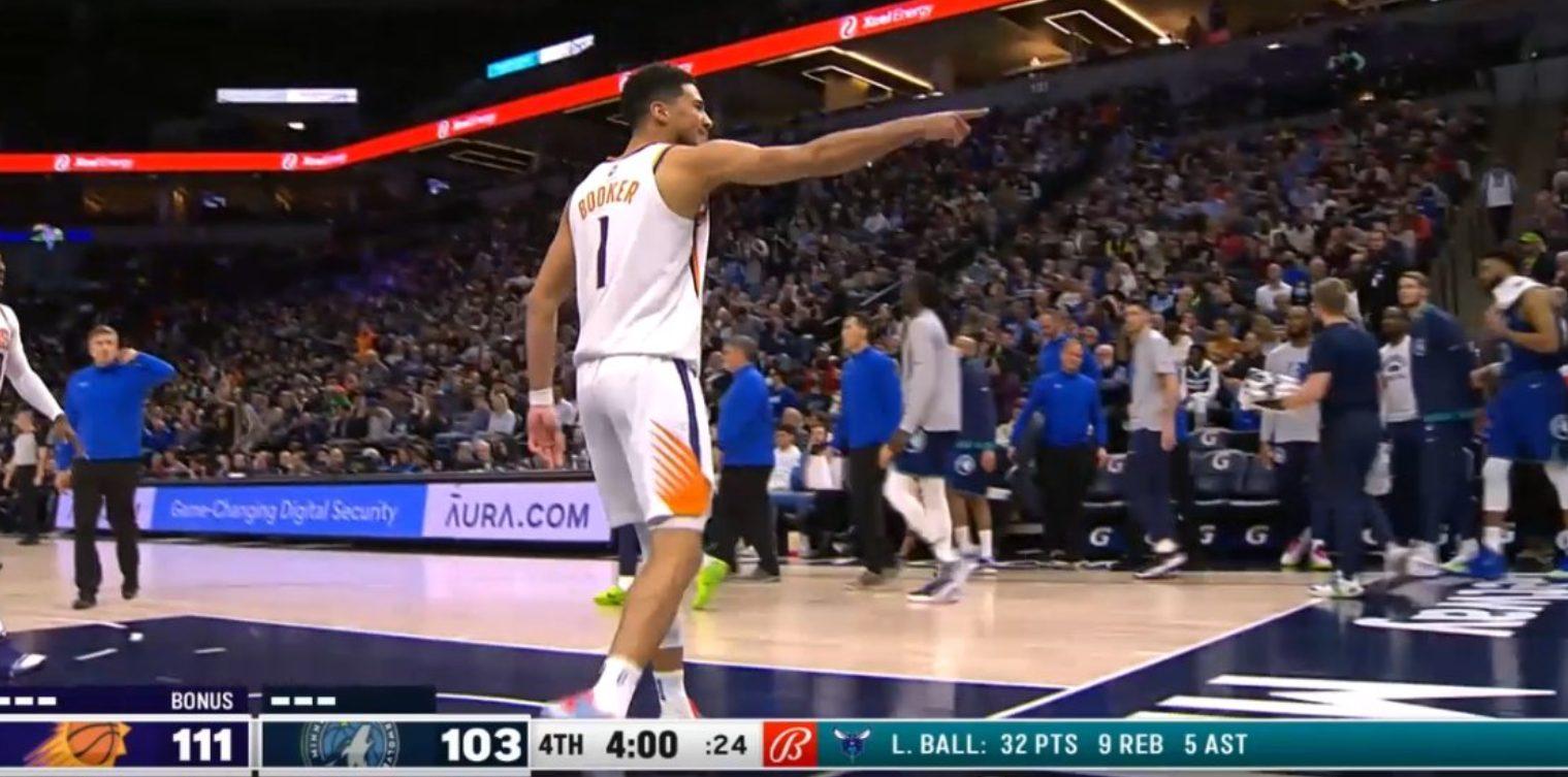 Devin Booker 24 mars 2022