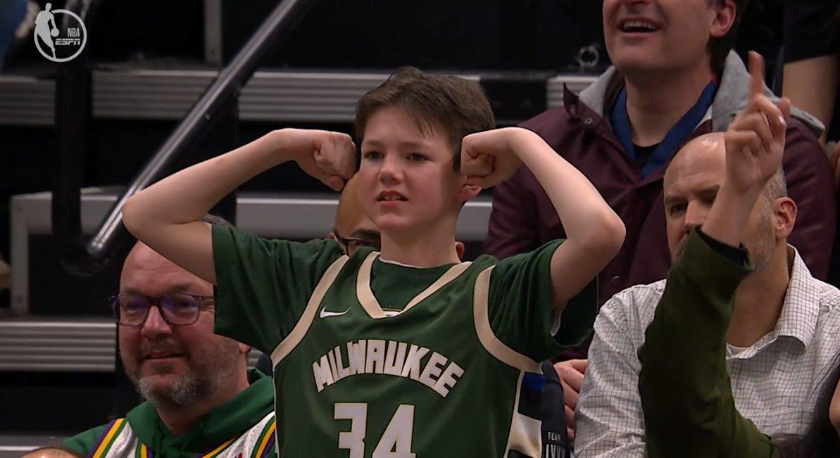 Giannis Antetokounmpo 15 mars 2022