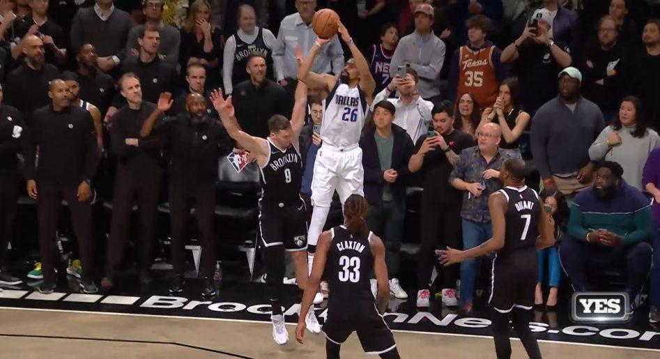 Spencer Dinwiddie 17 mars 2022