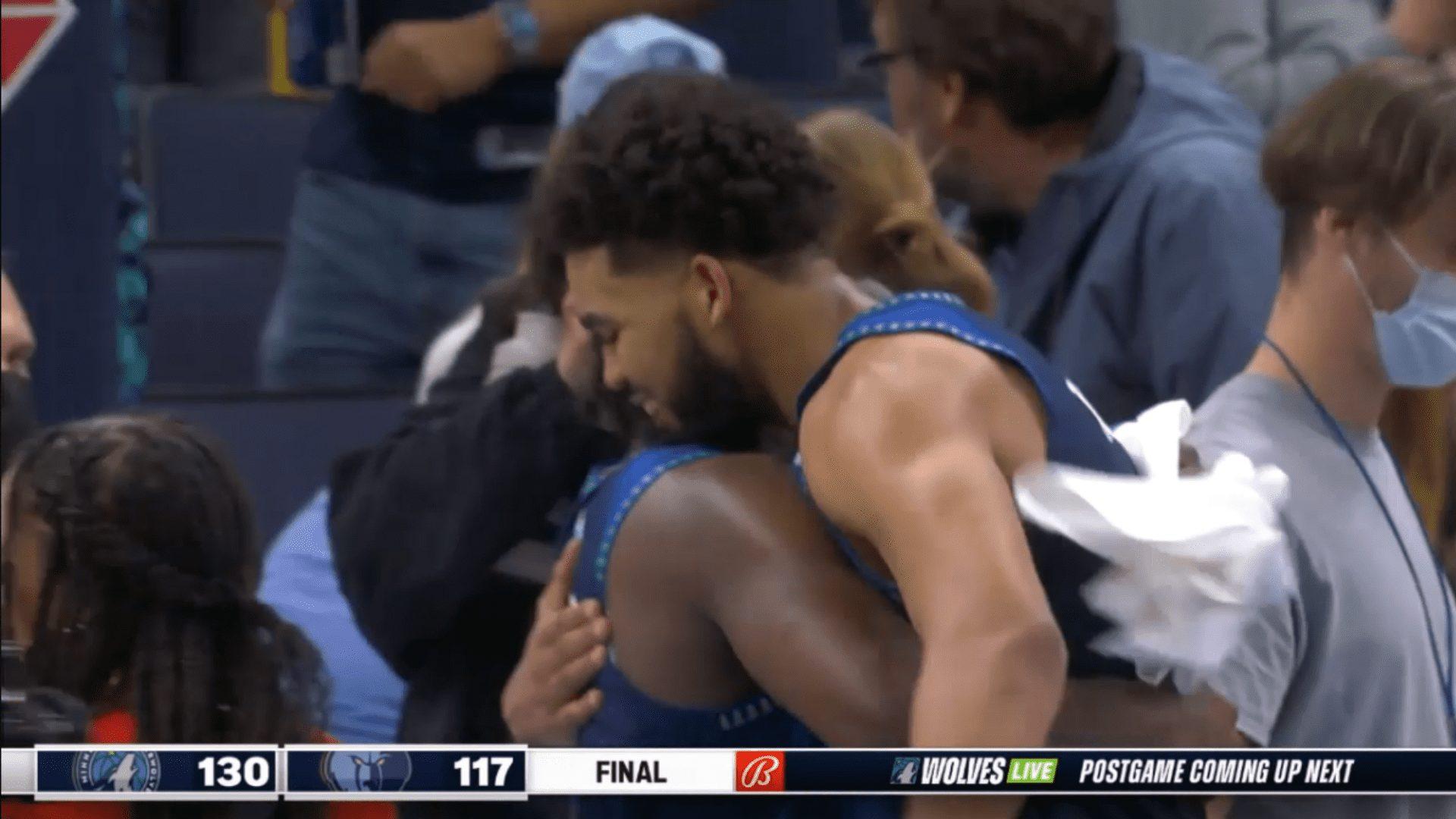 Grizzlies Wolves Game 1