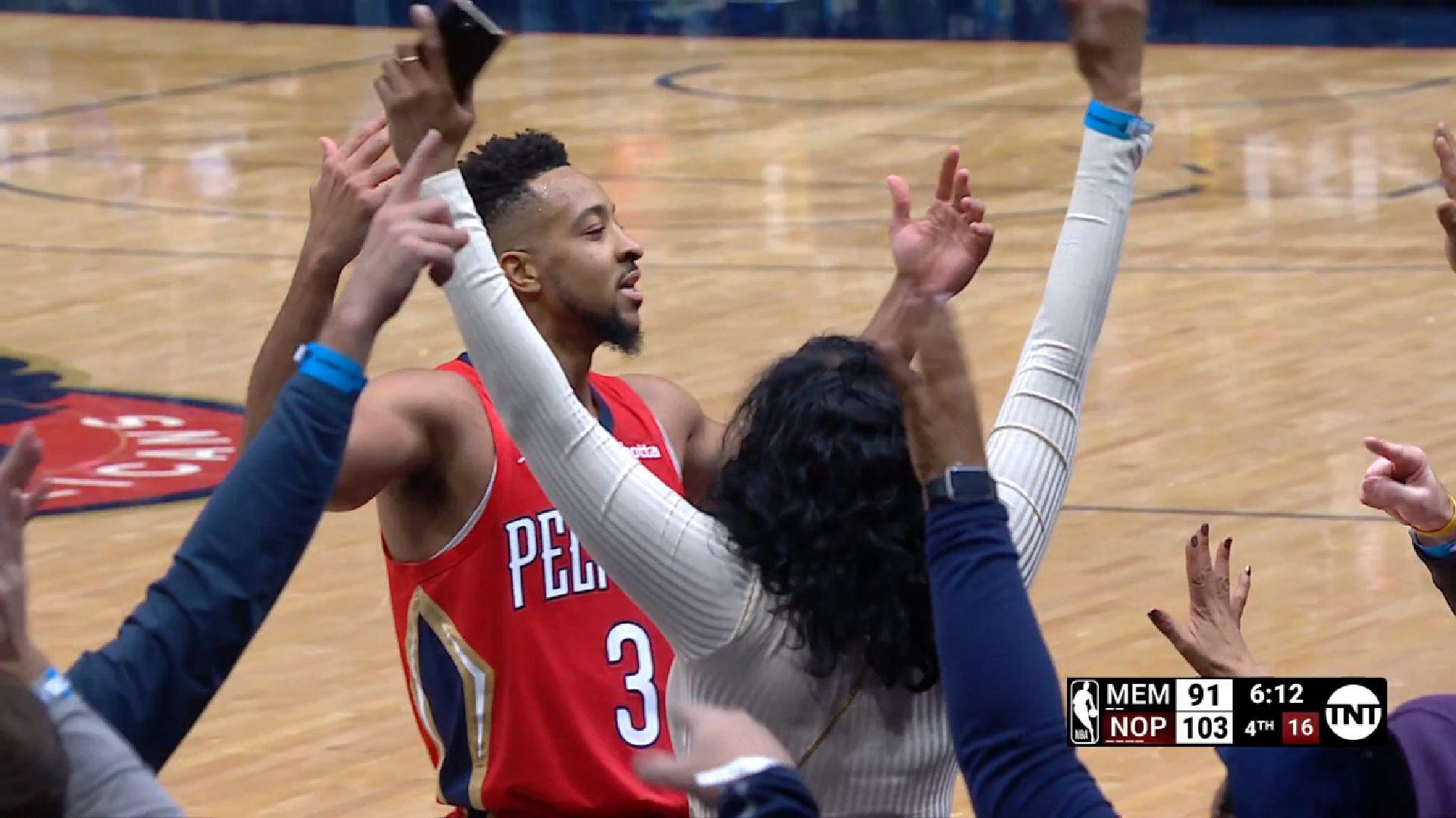 C.J. McCollum Pelicans 2 16 novembre 2022