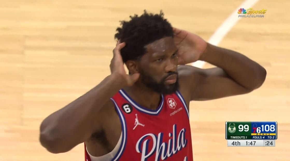 Joel Embiid Sixers vs Bucks 19 novembre 2022