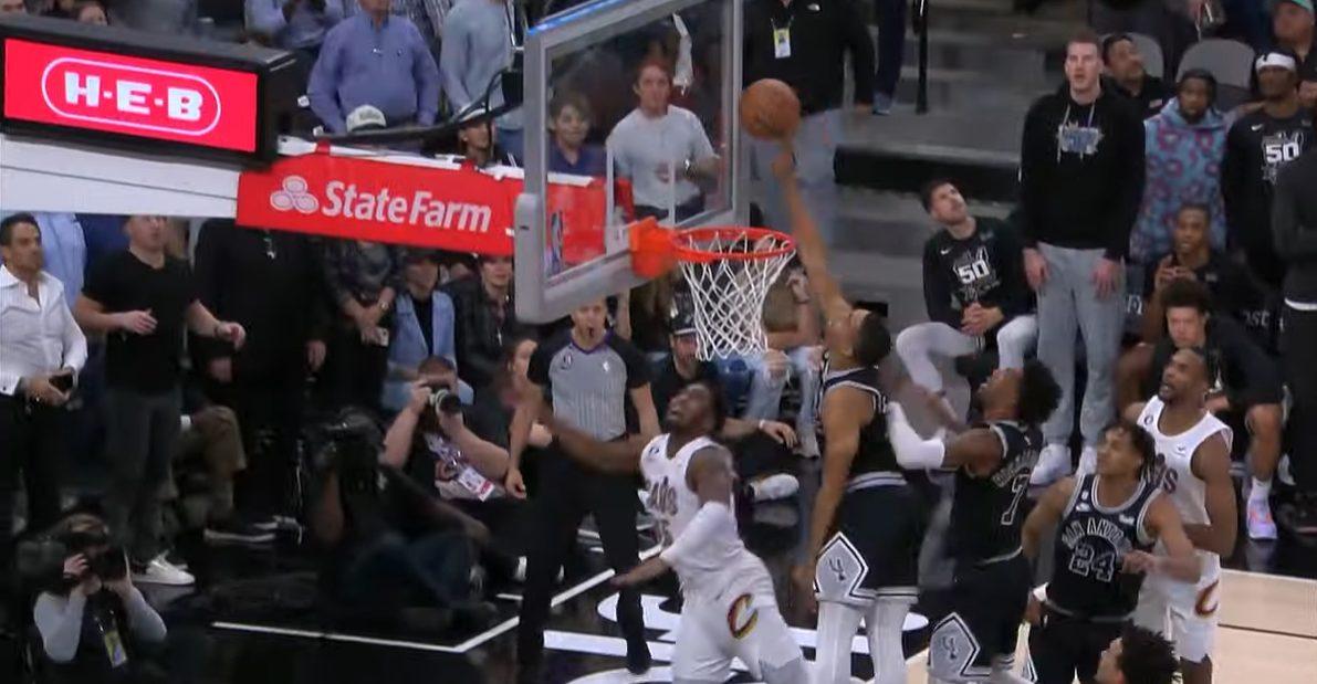 Keldon Johnson 13 décembre 2022