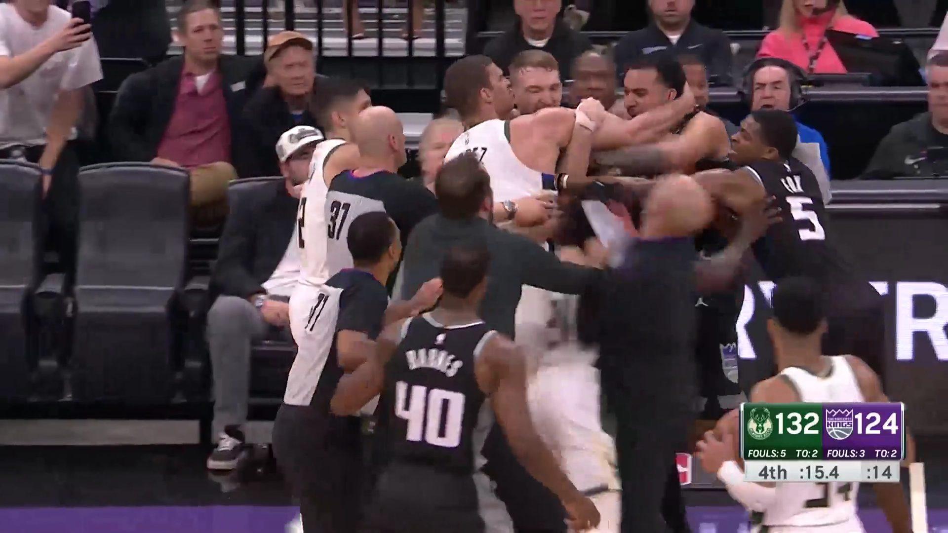 Brook Lopez Trey Lyles