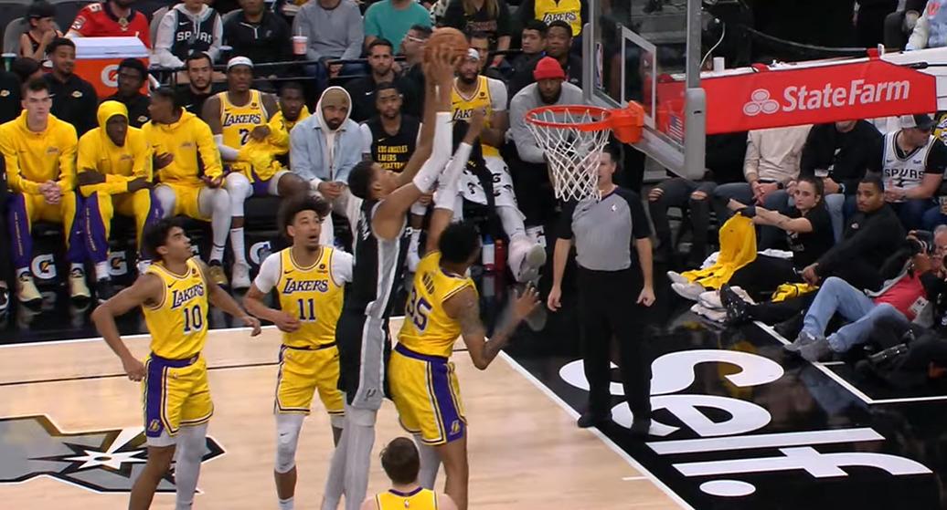 Victor Wembanyama dunk 14 décembre 2023