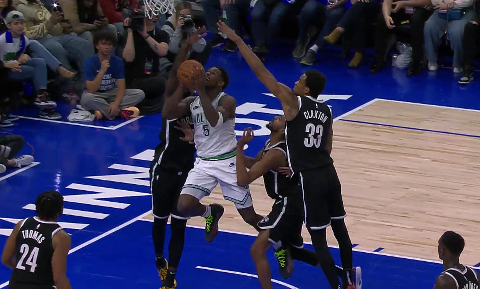 Anthony Edwards 28 février 2024