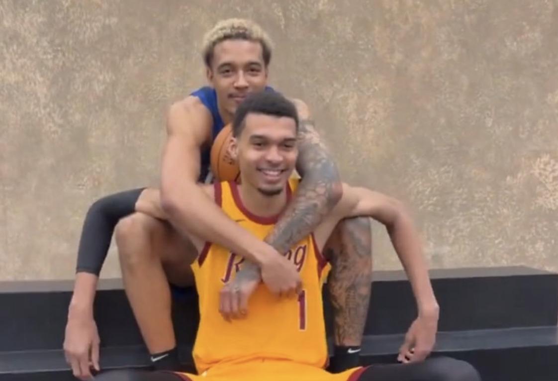 Wemby et Jeremy Sochan