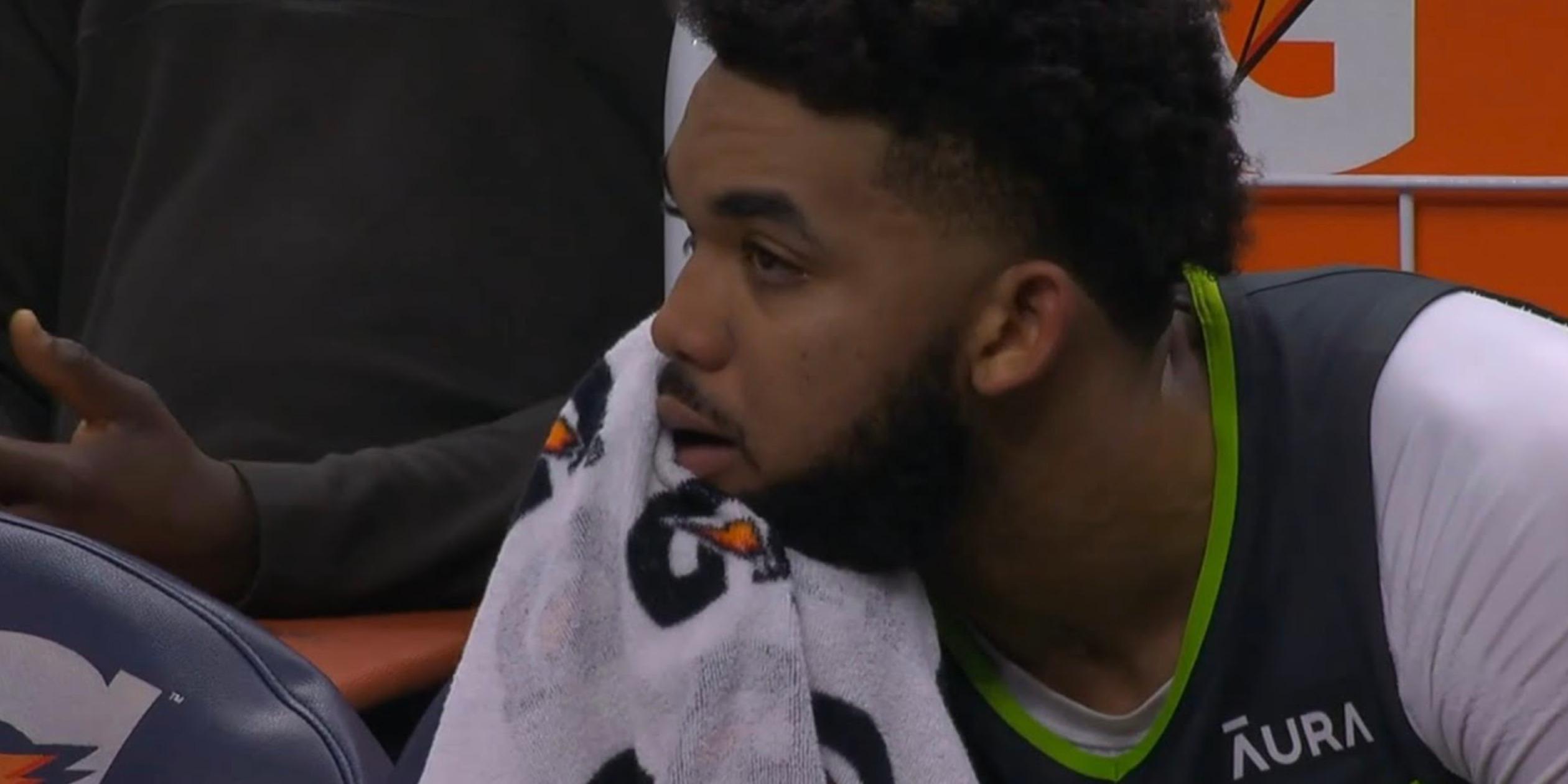 Karl-Anthony Towns Wolves 1