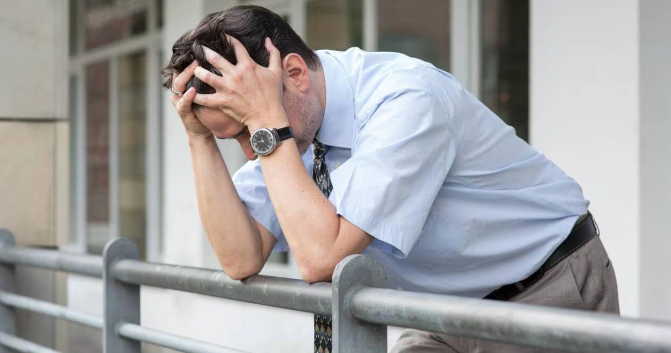 tristesse 12 mai 2024