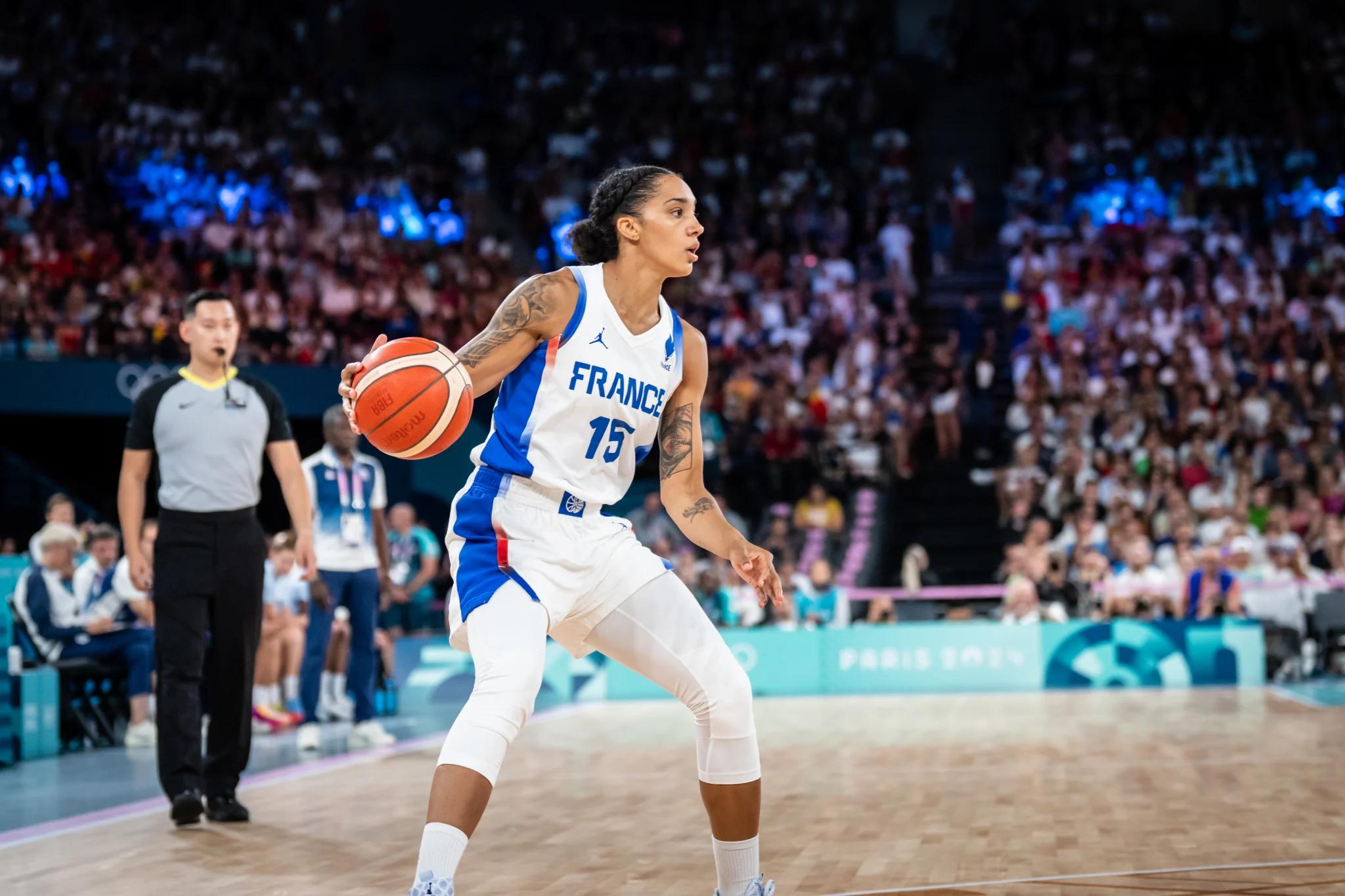 Gabby Williams FIBA