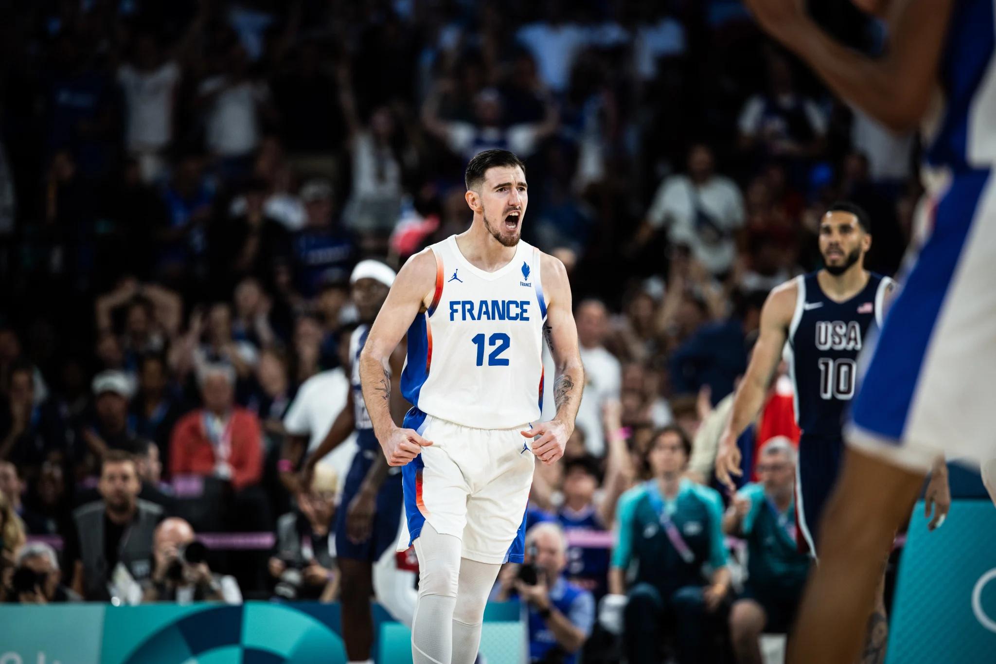 Nando De Colo FIBA