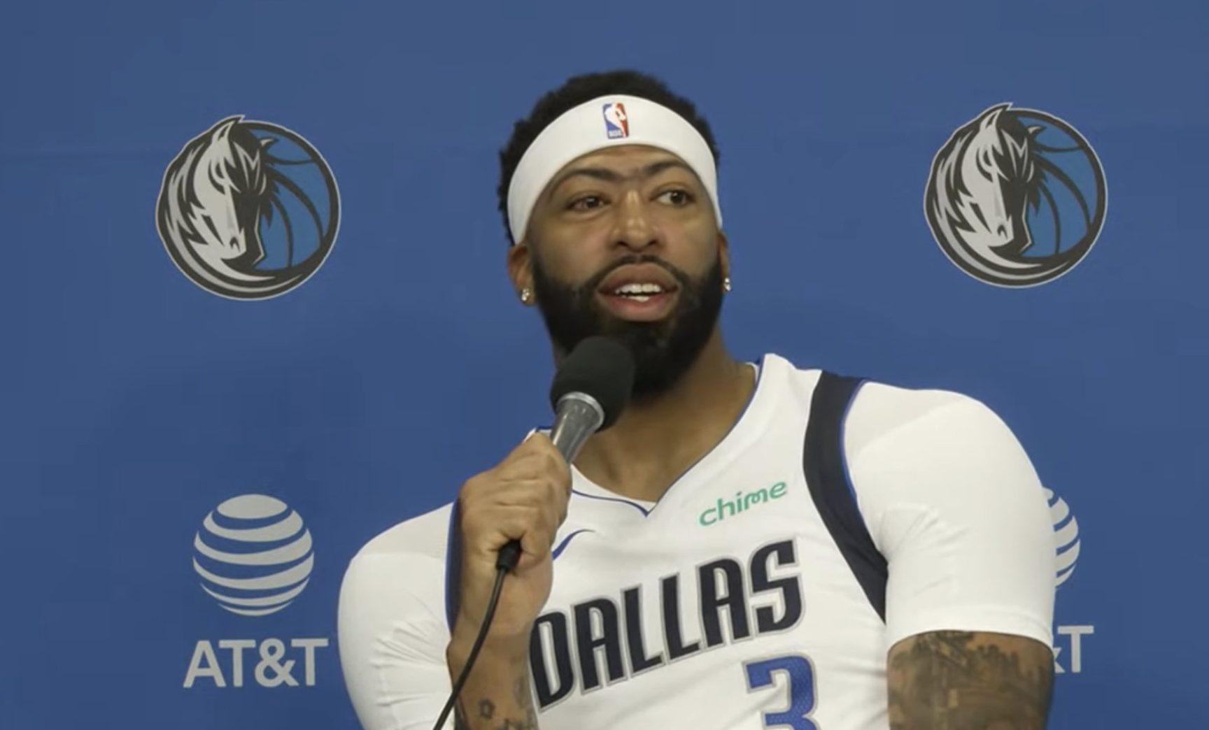 Anthony Davis Dallas Mavericks 30 septembre 2025