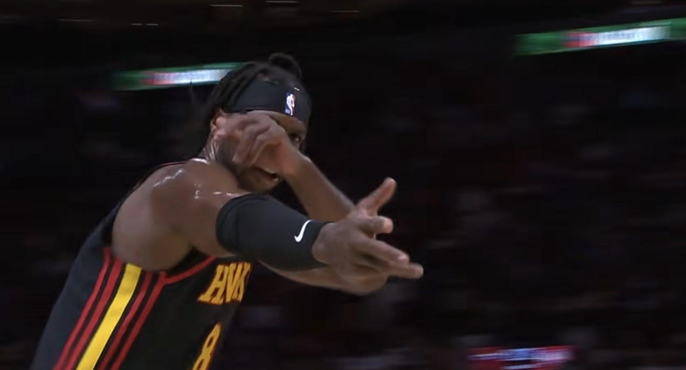 Buddy Hield Hawks
