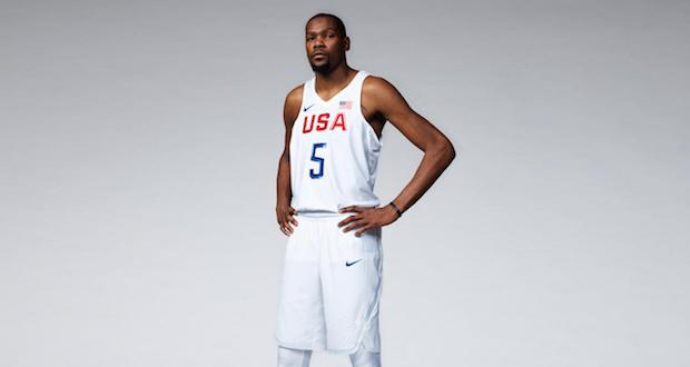 Kevin Durant présente le maillot de Team USA