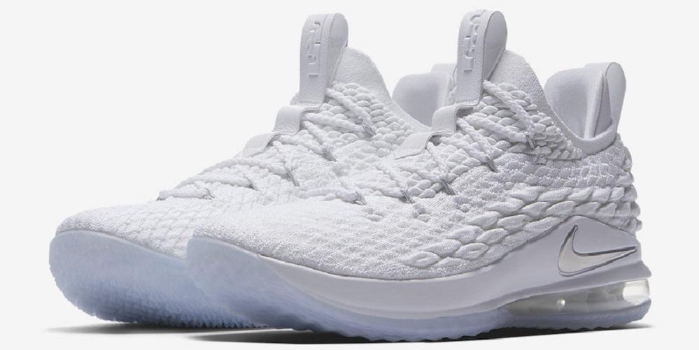 Nike LeBron 15 Low Aurora