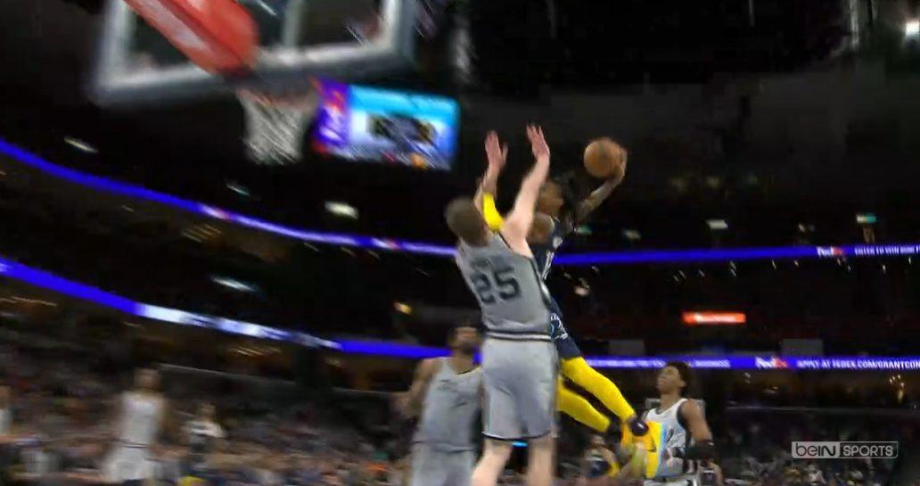 Ja Morant dunk 1er mars 2022