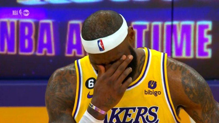 LeBron James 8 février 2023 Lakers