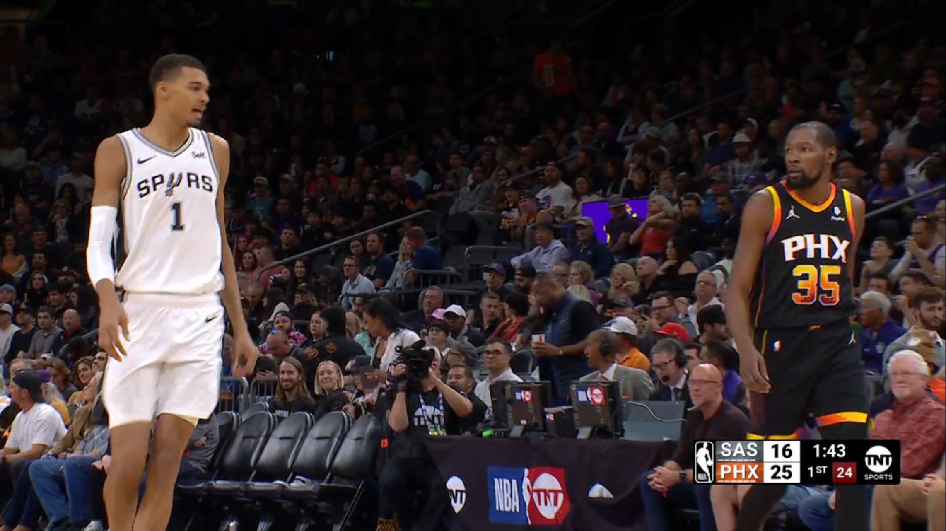 Victor Wembanyama vs Kevin Durant 1 novembre 2023