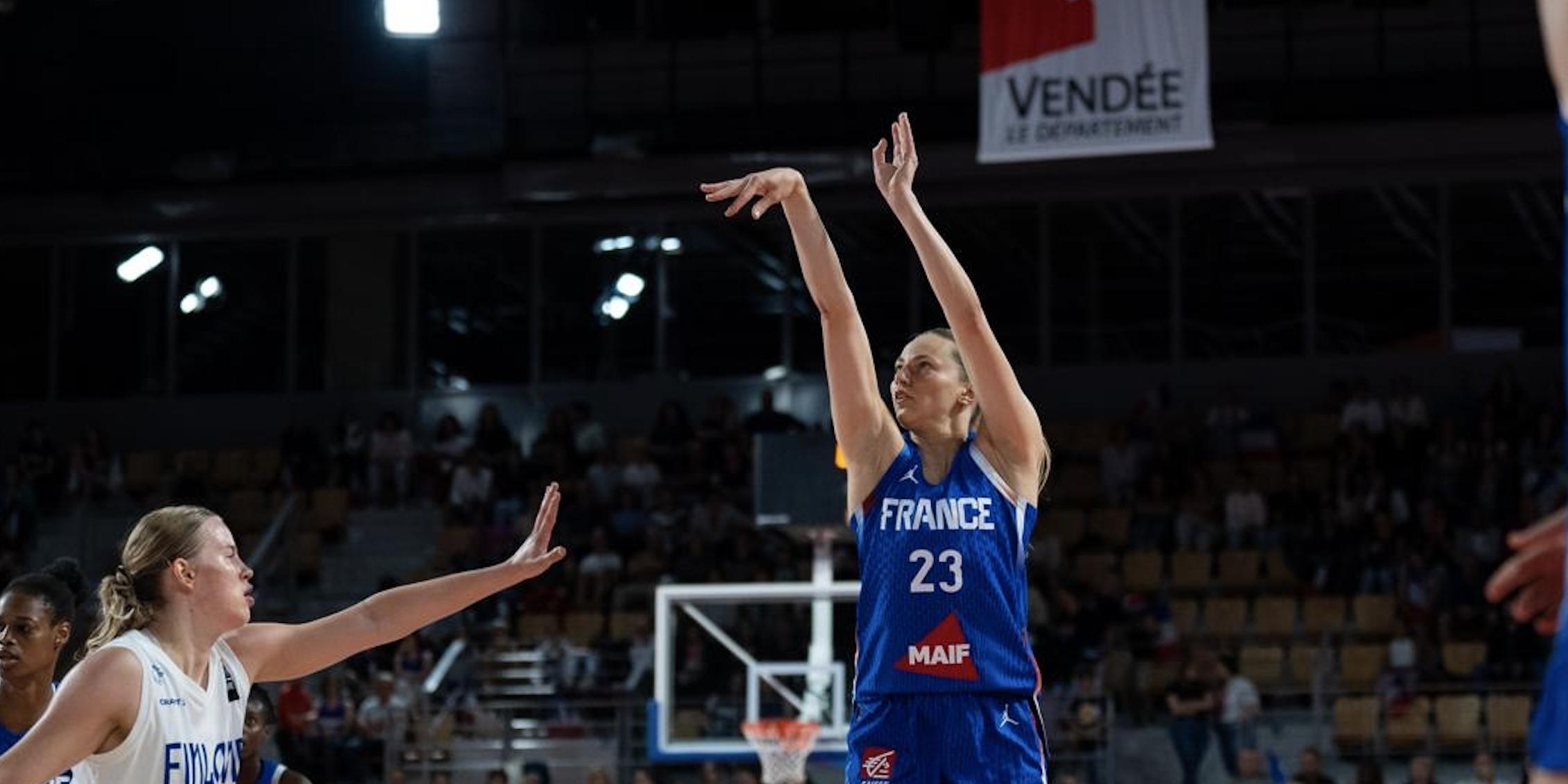Marine Johannès Équipe de France Basket Jeux Olympiques Paris 2024