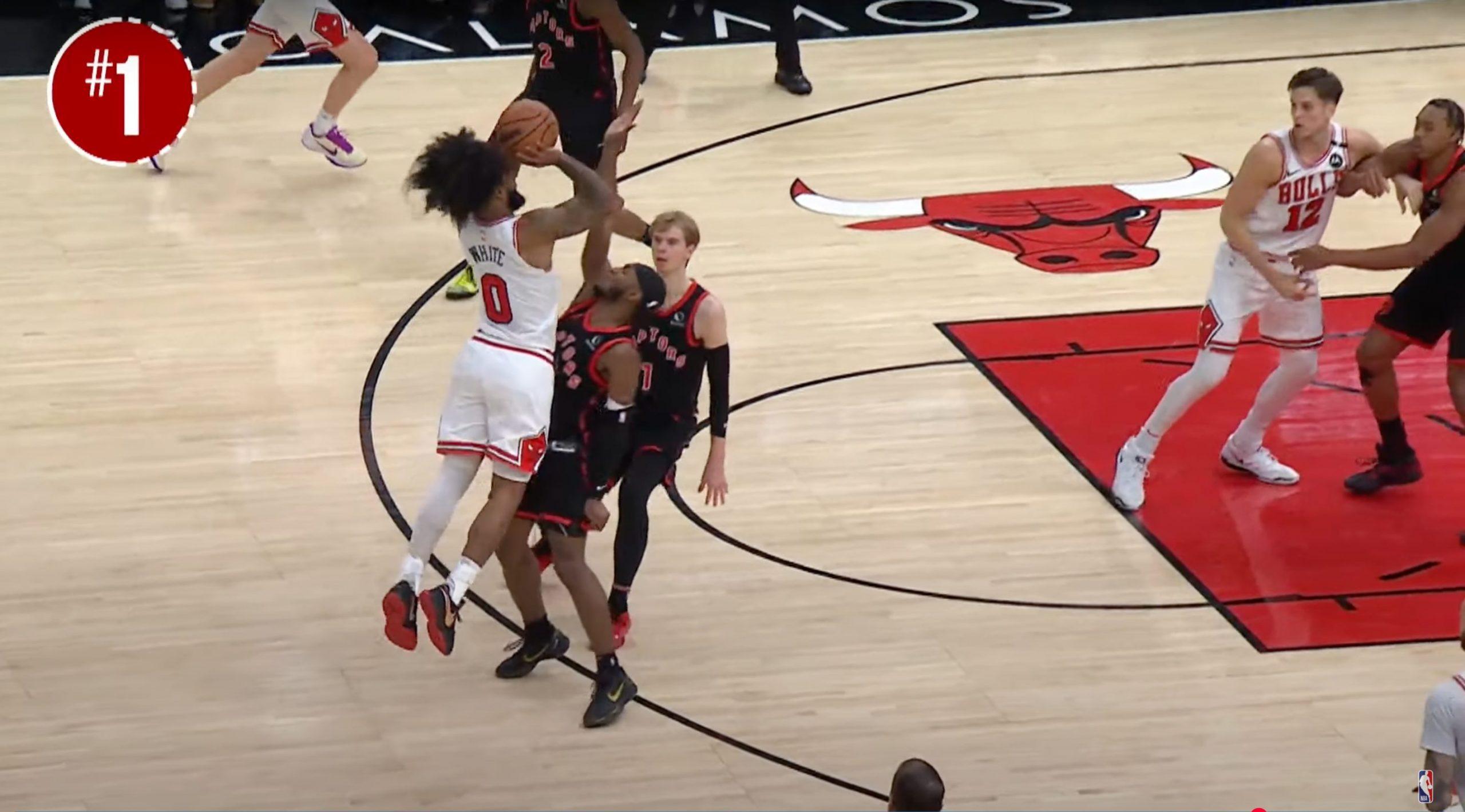 NBA Top 10 Coby White 1er mars 2025