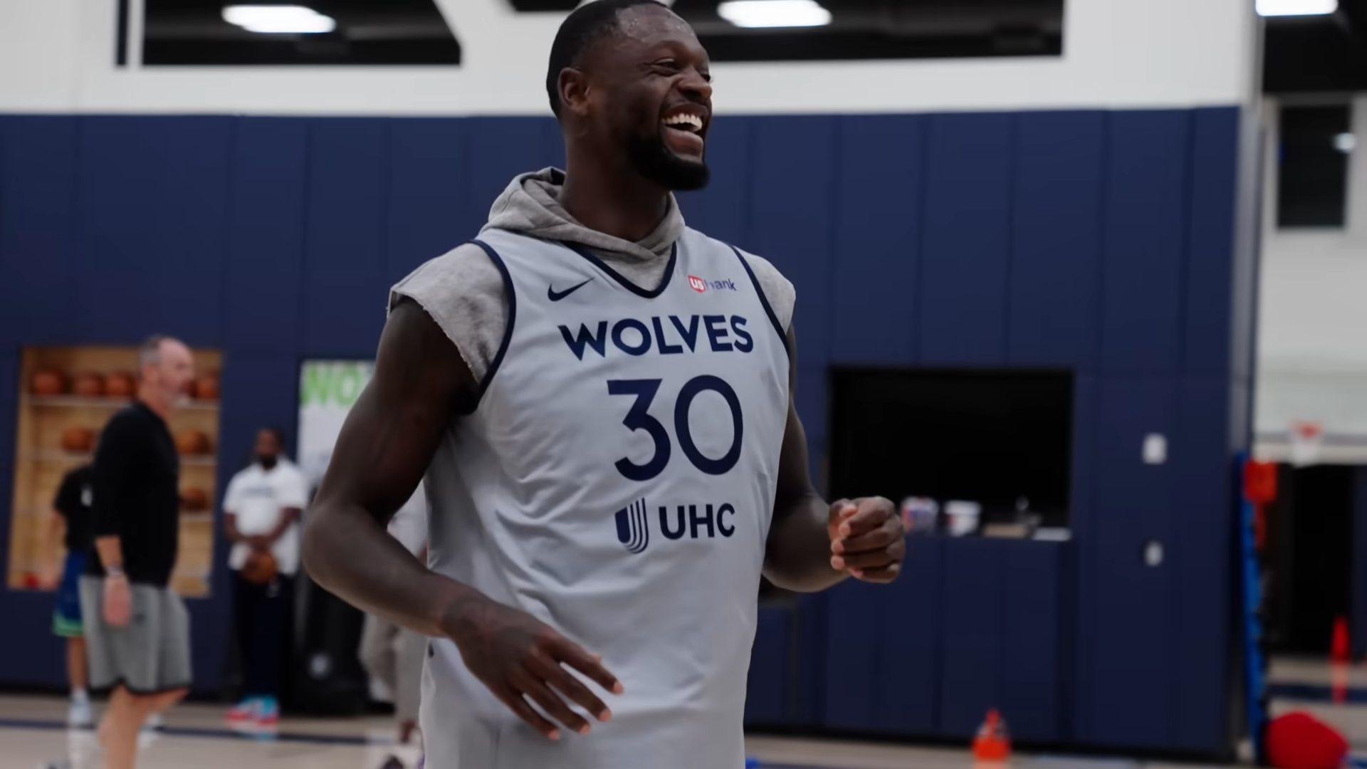Julius Randle Wolves 11 mai 2025