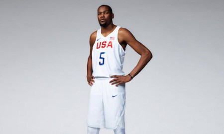 Kevin Durant présente le maillot de Team USA
